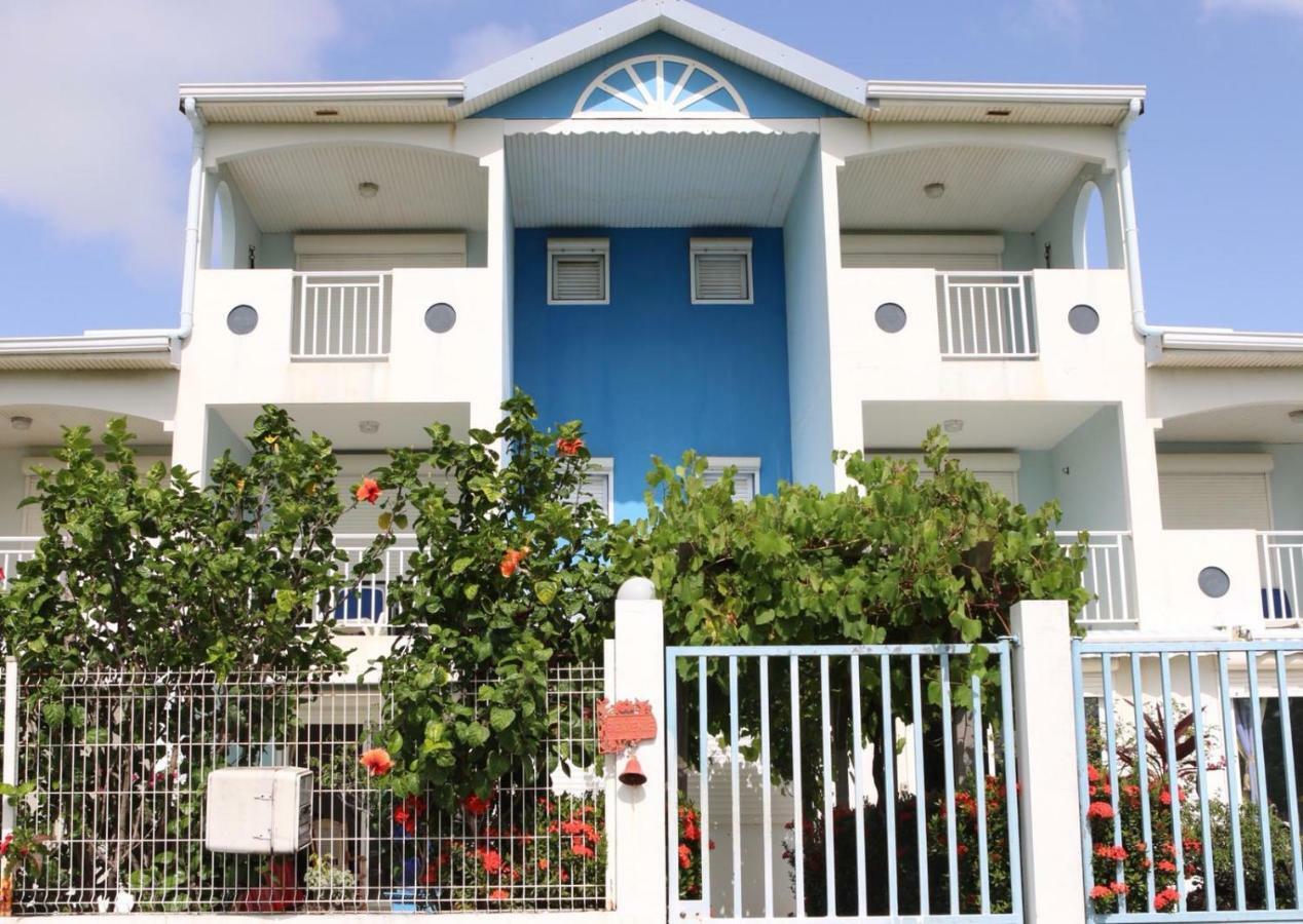 Bed & Breakfast 6 Suites Piscine Et Plage Pointe Faula Ле-Воклен Экстерьер фото