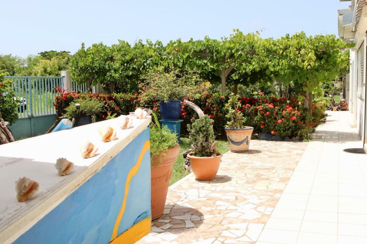 Bed & Breakfast 6 Suites Piscine Et Plage Pointe Faula Ле-Воклен Экстерьер фото